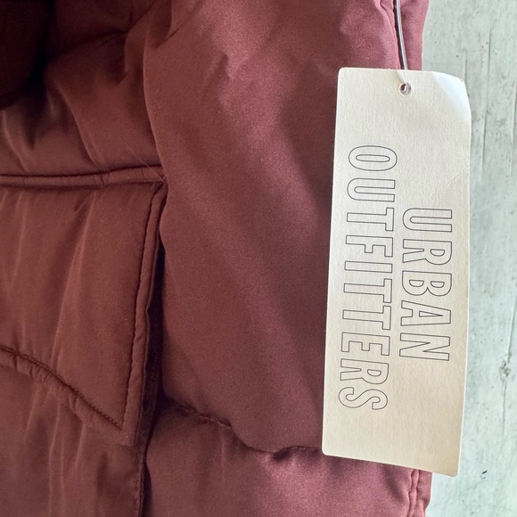 NWT Urban Outfitters’ Standard Cloth Filled Jacket - Picture 7 of 12